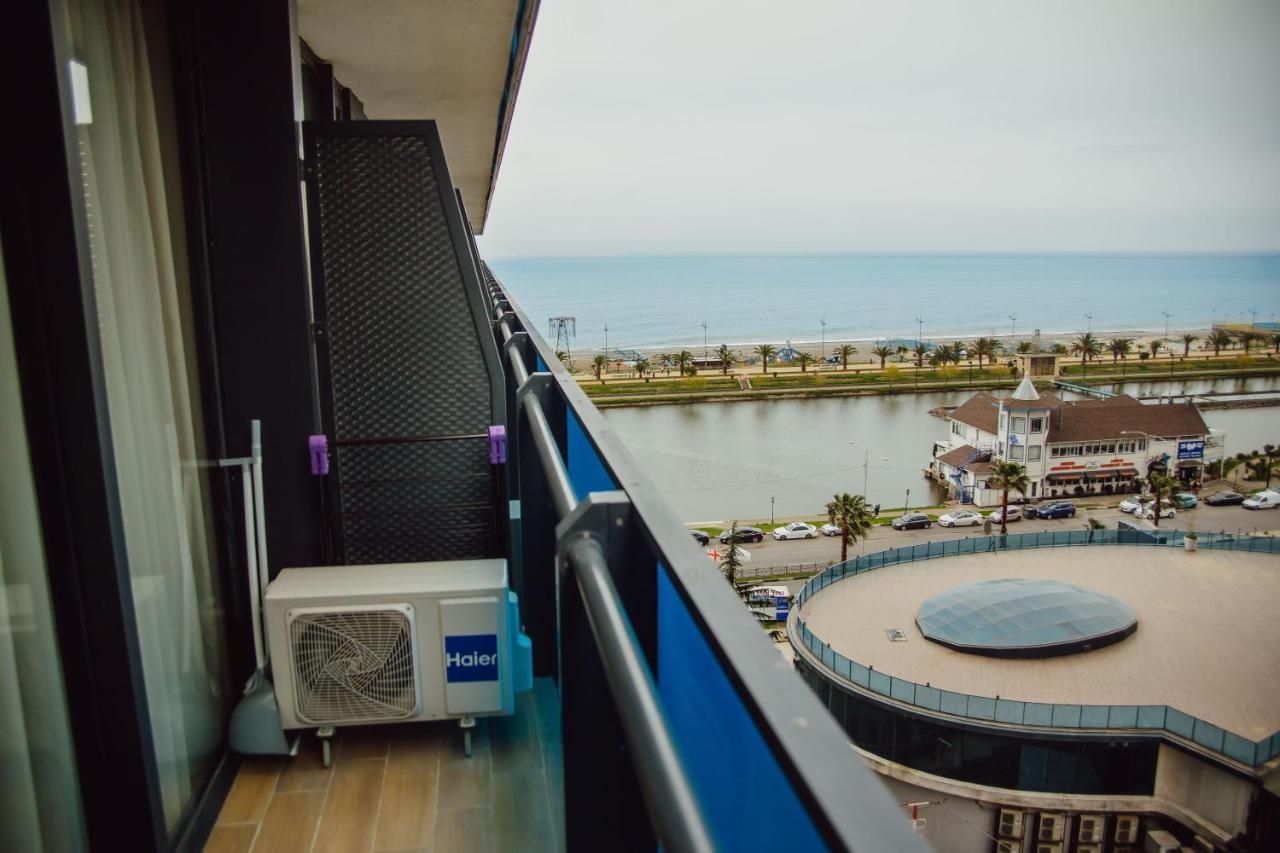 Premium Aparthotel With Sea View Batumi Luaran gambar