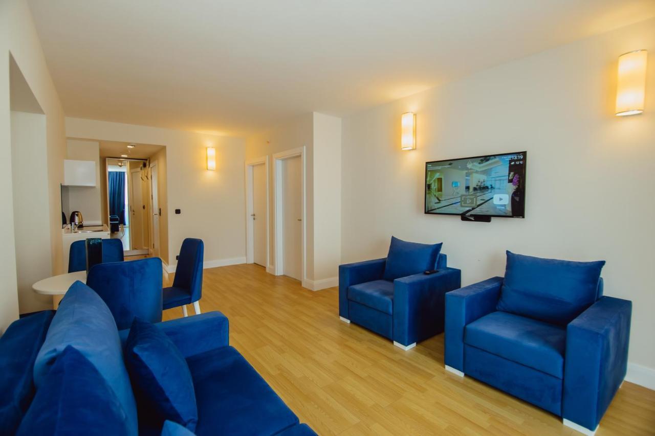 Premium Aparthotel With Sea View Batumi Luaran gambar