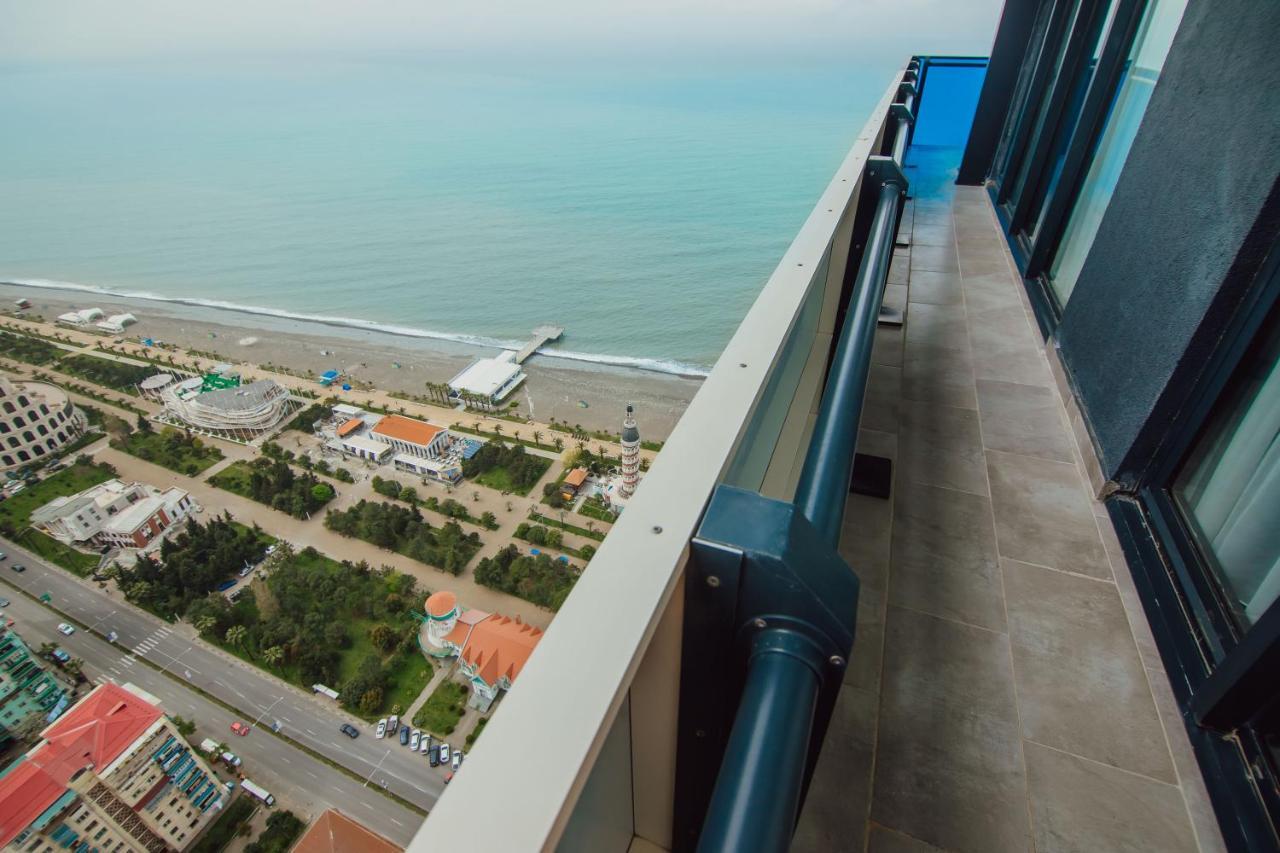 Premium Aparthotel With Sea View Batumi Luaran gambar