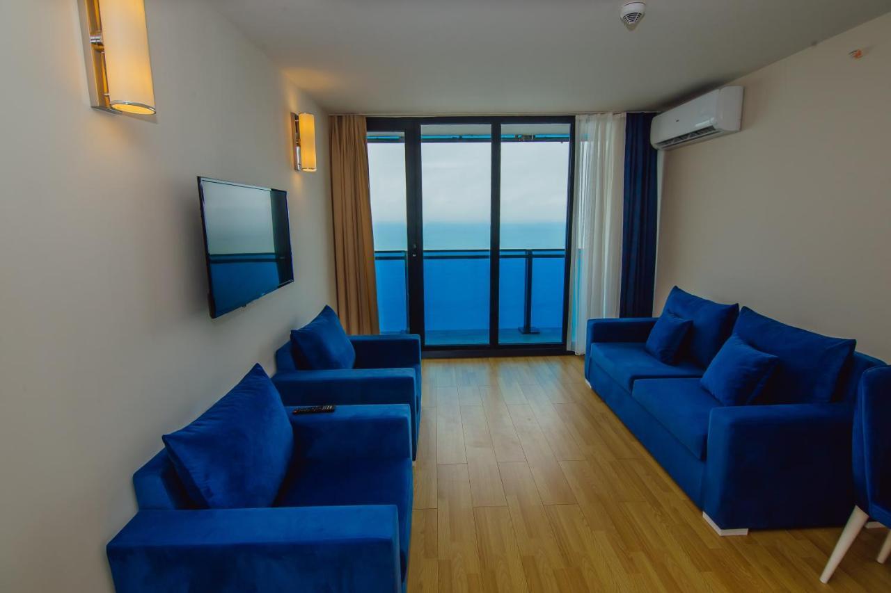 Premium Aparthotel With Sea View Batumi Luaran gambar