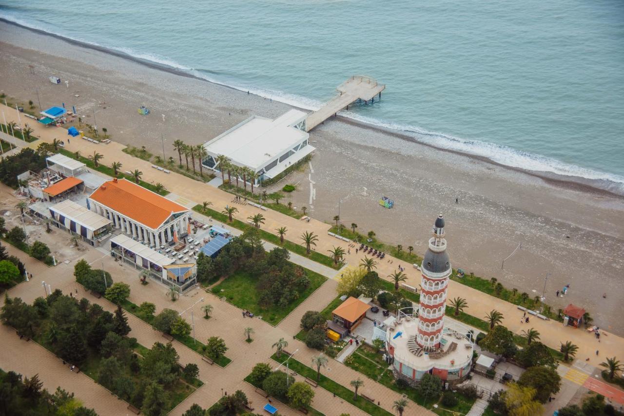 Premium Aparthotel With Sea View Batumi Luaran gambar