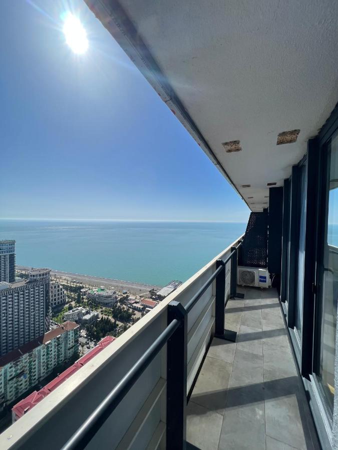 Premium Aparthotel With Sea View Batumi Luaran gambar